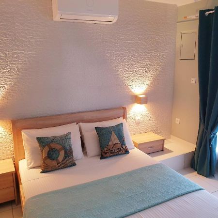 Deluxe Apartment Near The Airport Adults Only Πόρτο Ράφτη Εξωτερικό φωτογραφία