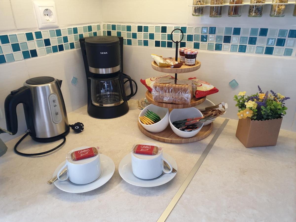Deluxe Apartment Near The Airport Adults Only Πόρτο Ράφτη Εξωτερικό φωτογραφία