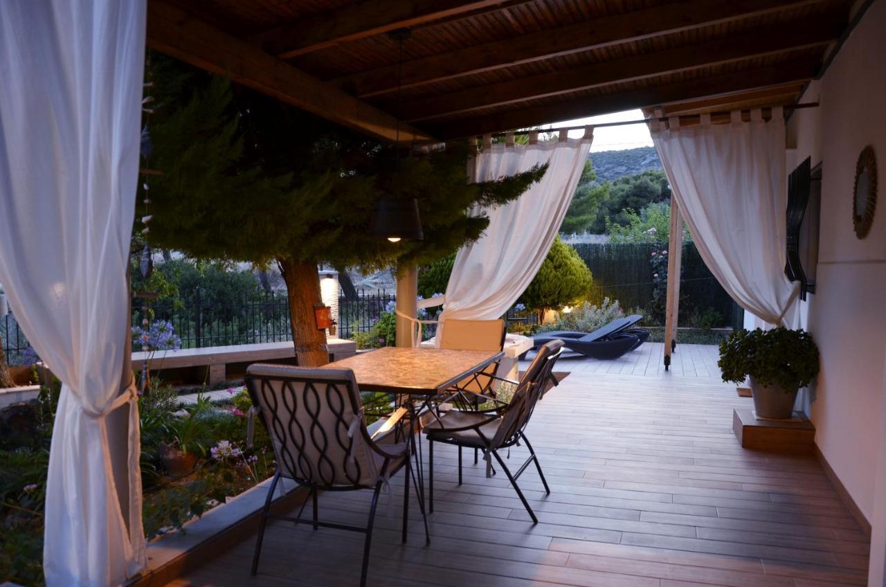 Deluxe Apartment Near The Airport Adults Only Πόρτο Ράφτη Εξωτερικό φωτογραφία