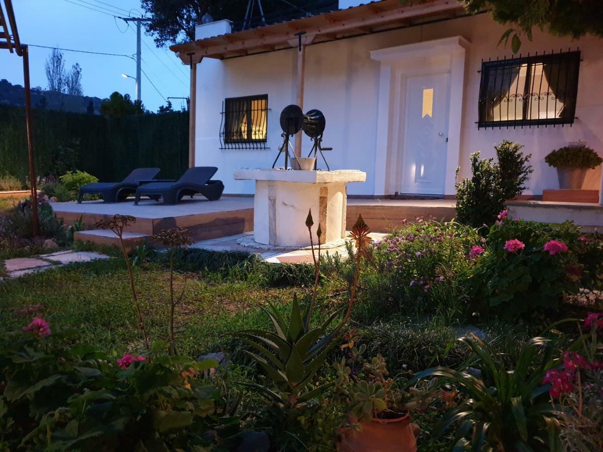 Deluxe Apartment Near The Airport Adults Only Πόρτο Ράφτη Εξωτερικό φωτογραφία